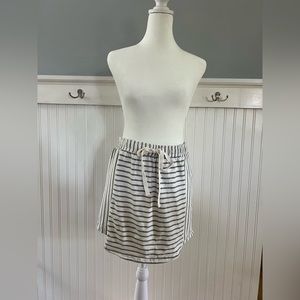Umgee Casual Skirt sz small